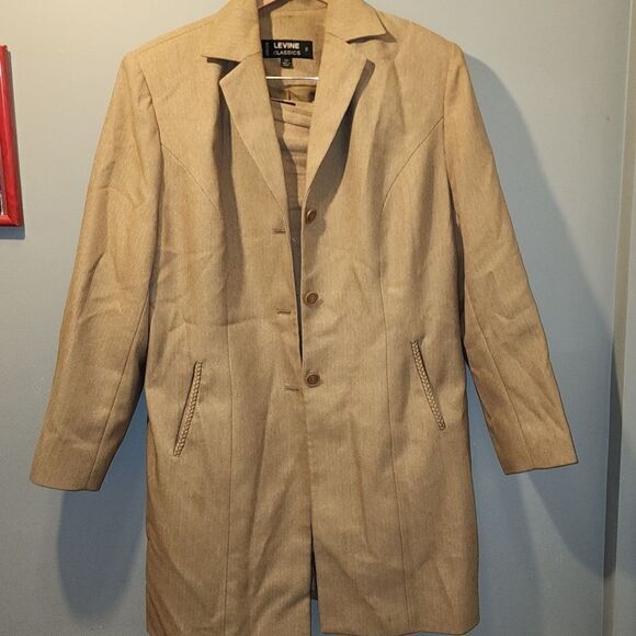 Levine Suit  - Picture 1 of 7